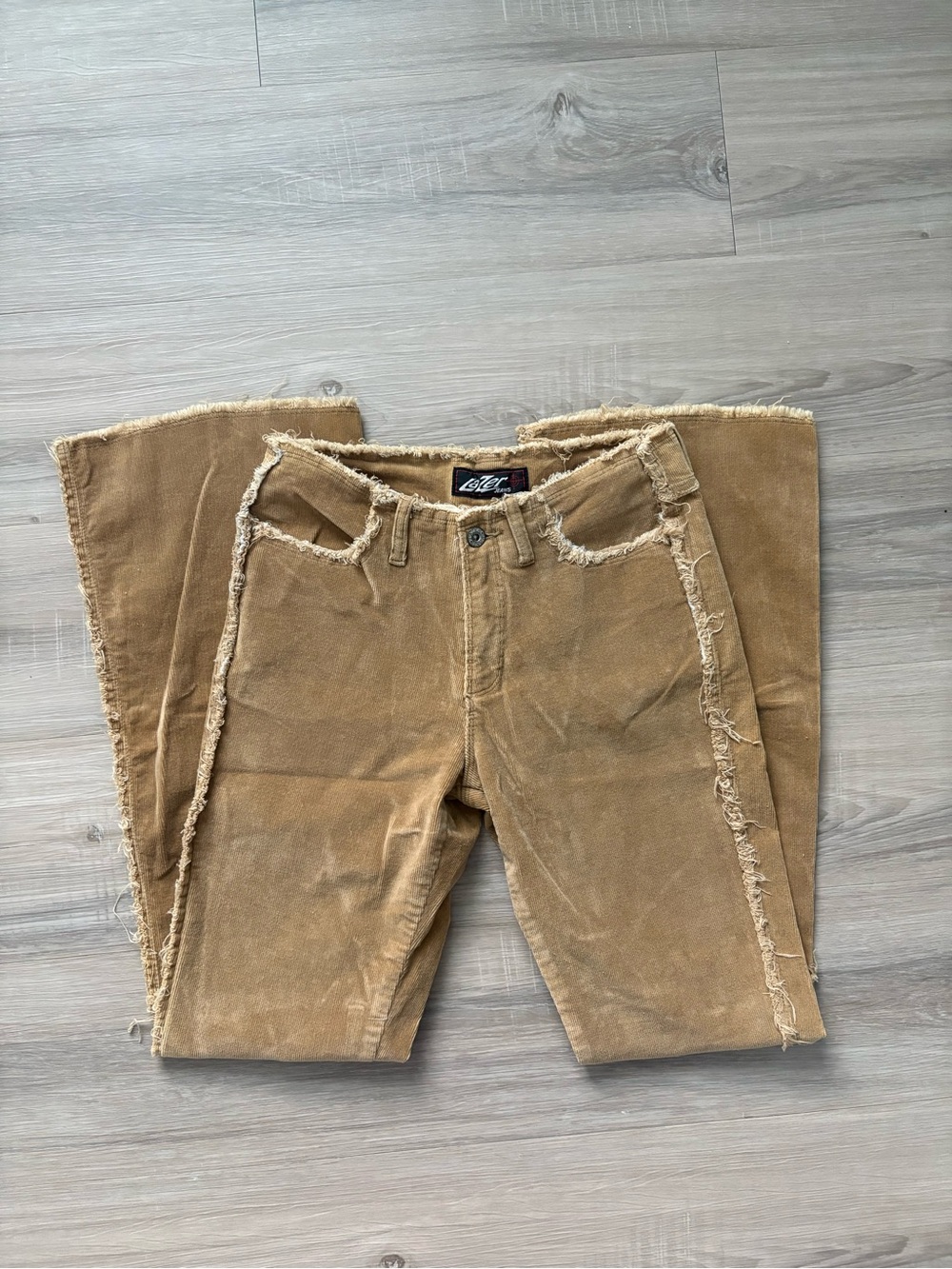 Vintage Y2K Lazer Jeans Women's Flare Corduroy mid rise pants in Brown Size 7
